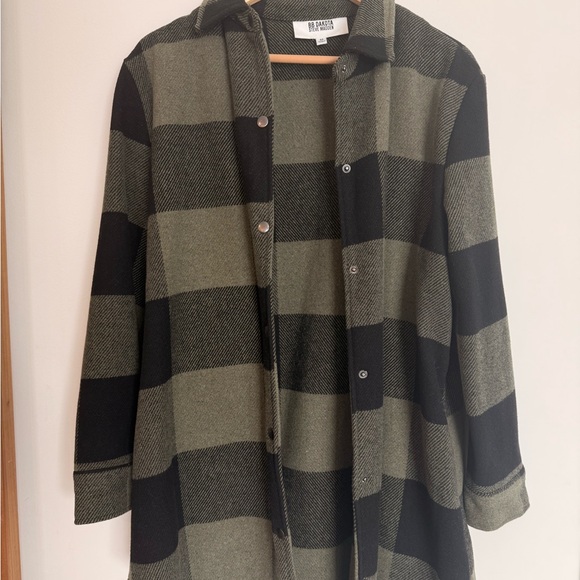 BB Dakota by Steve Madden Olive and Black Checkered Utility Jacket - Picture 3 of 3